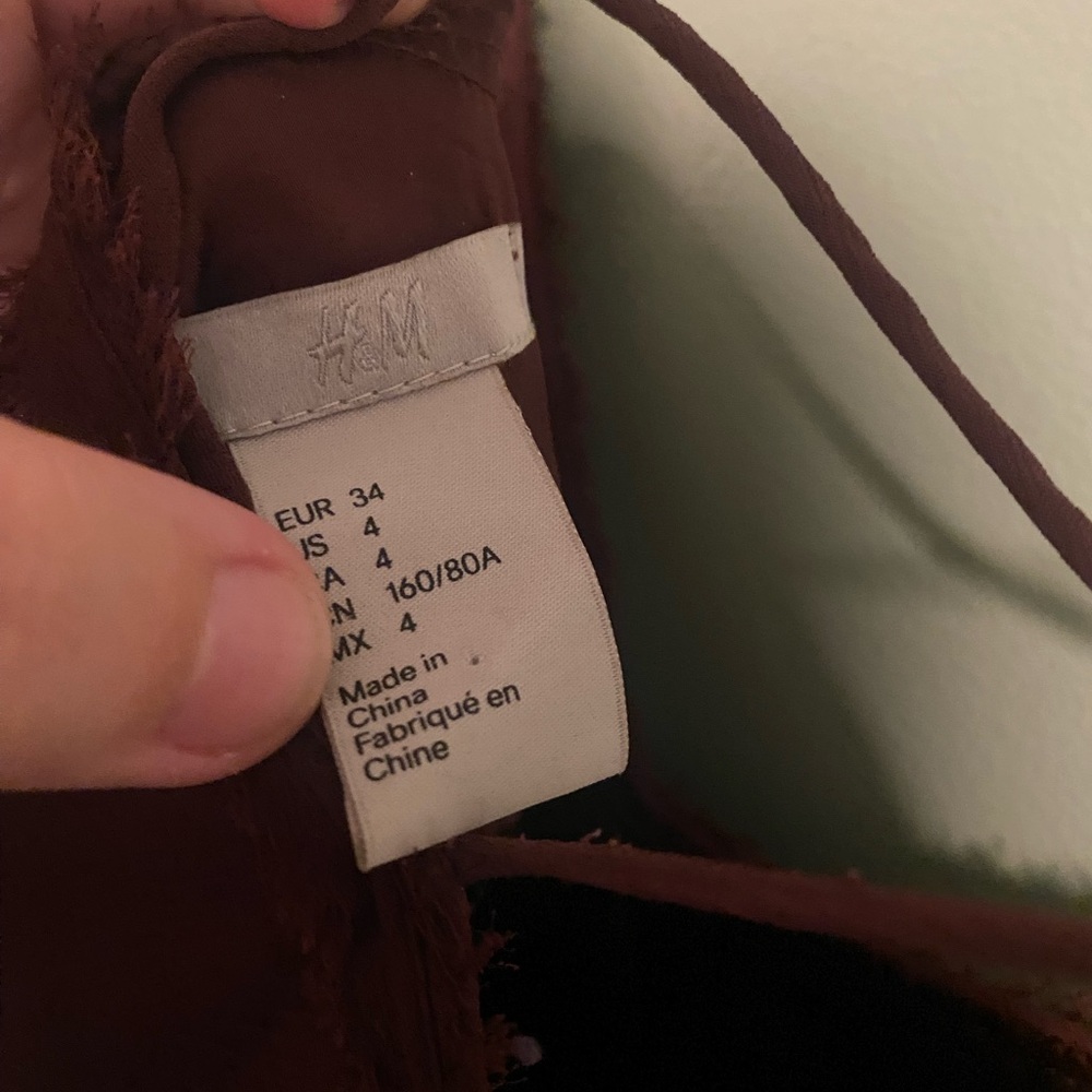 H&M Burgundy Maxi Dress with Lace Details - Picture 4 of 4